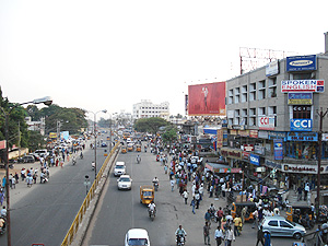 Another view of Gandipuram Bus Stop