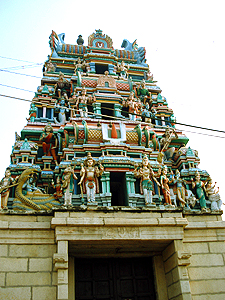 Goburam of Colourful paintings in Arulmigu Aranganatha  Swamy Thirukovil Karamadai